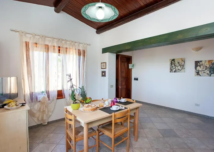 Casa Euforbia Apartman *